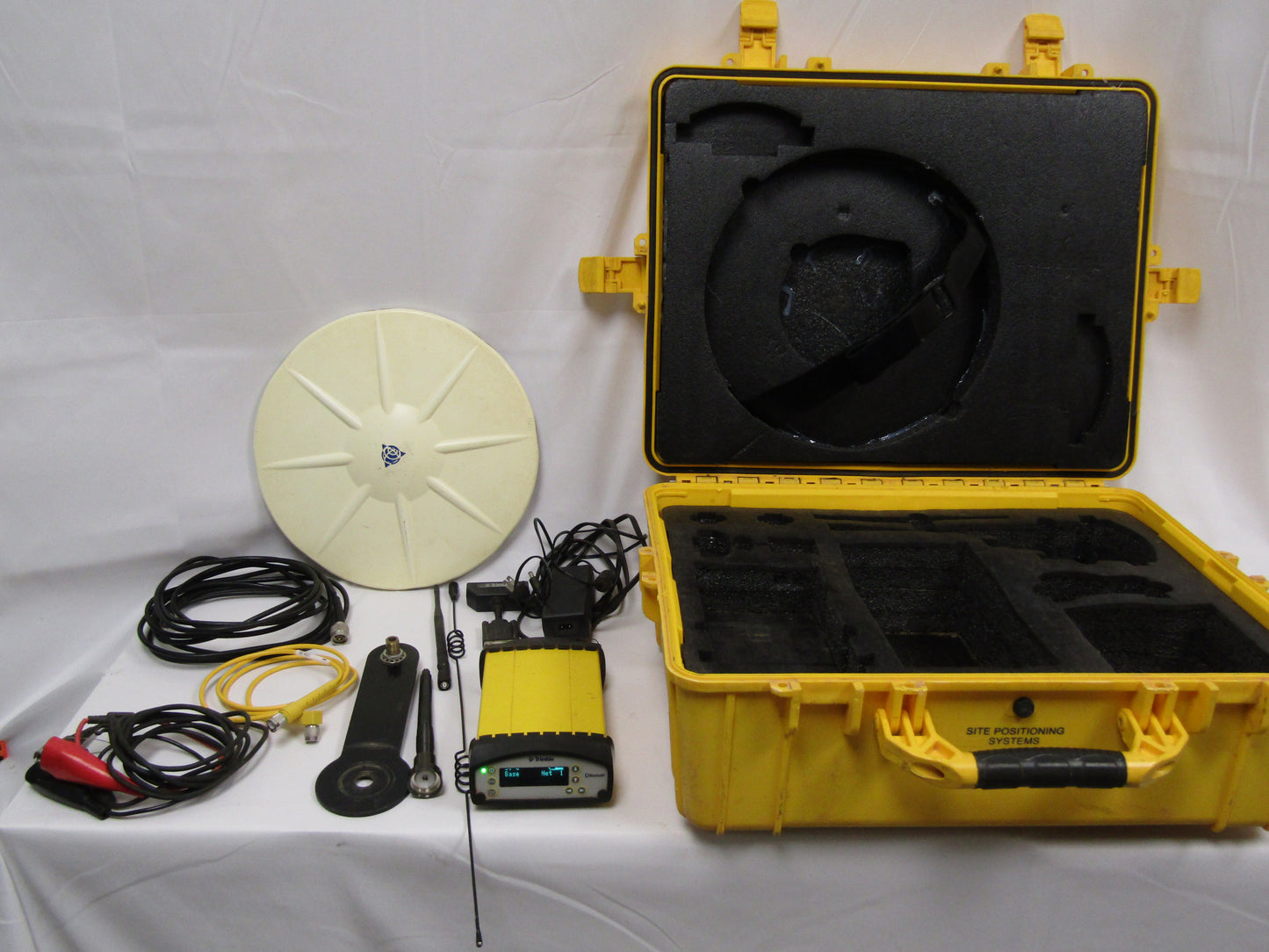 Trimble SPS855 Base Station Kit w/Zephyr 3 All Constellations USED