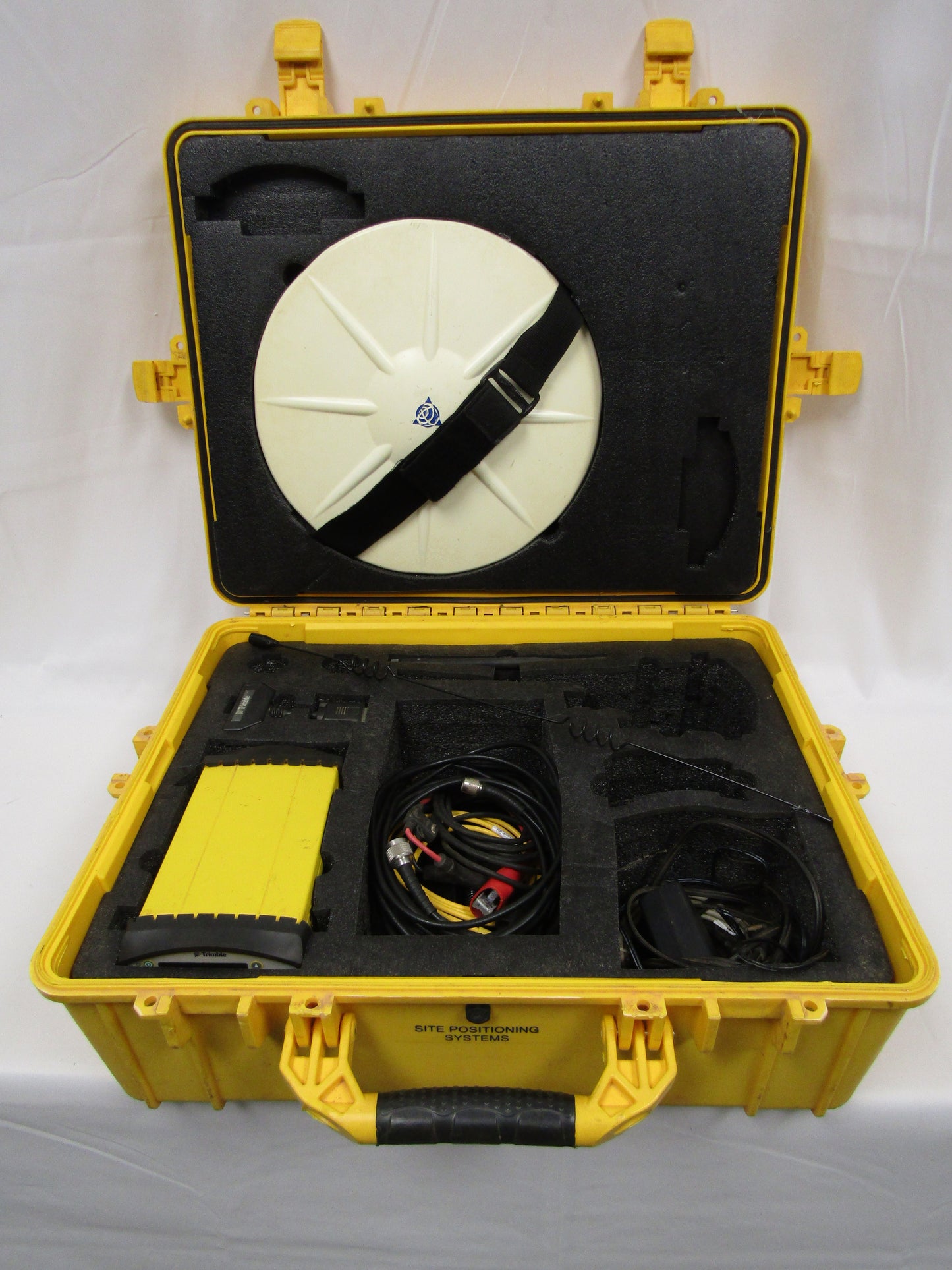 Trimble SPS855 Base Station Kit w/Zephyr 3 All Constellations USED